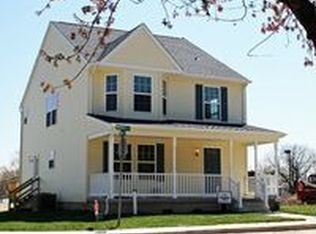 30 E Delaware Ave, Marcus Hook, PA 19061