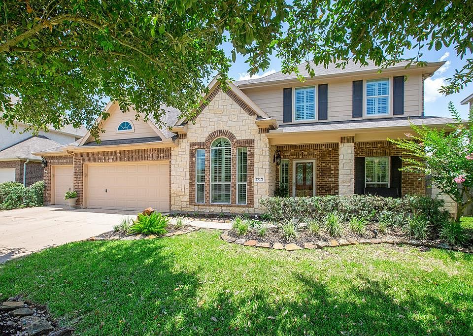 Welcome to 27027 Cypress Springs Lane.