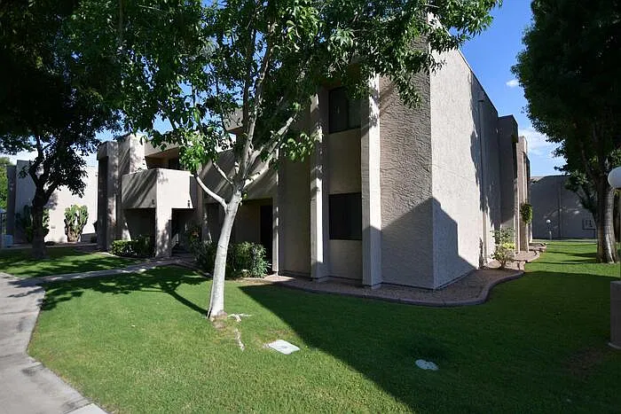 1920 W Lindner Ave #162