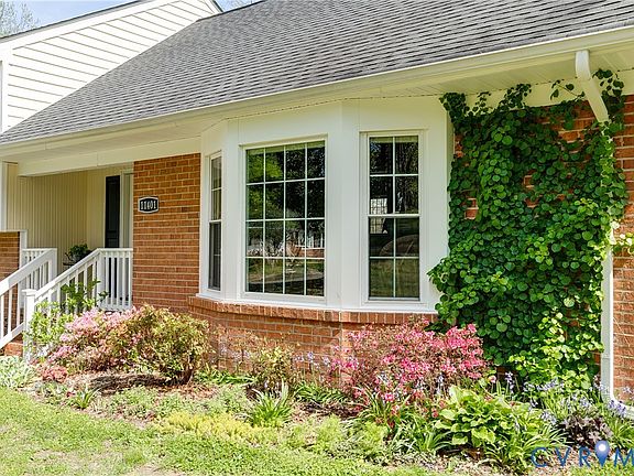 3rd image of 11401 Homestead Ln