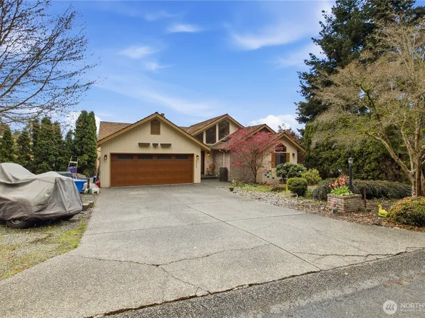 10422 45th Street Ct E, Edgewood, WA 98372