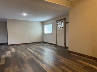 (Undisclosed Address), Carterville, IL 62918