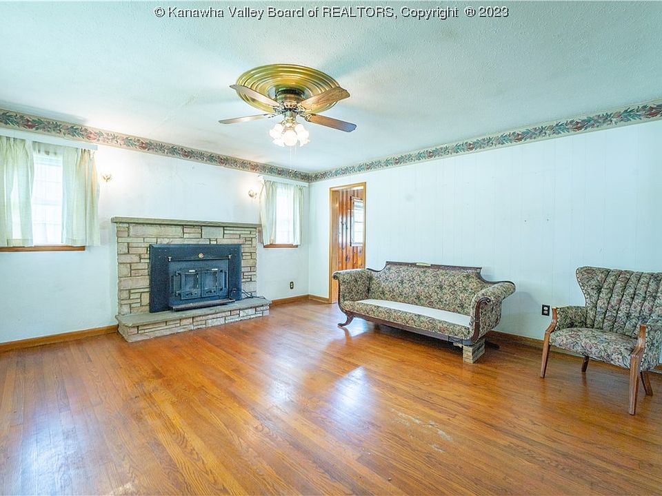 5267 Elk River Rd N, Elkview, WV 25071 Zillow