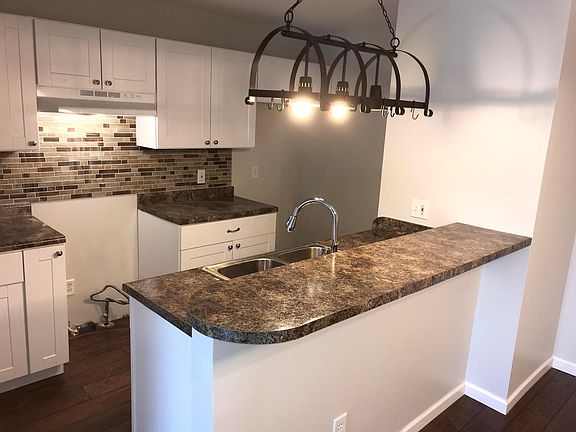 4th image of 4684 Shalers Dr