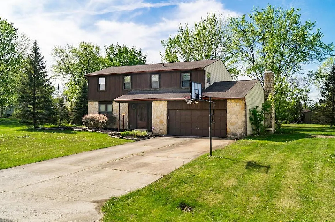 5925 Alice Dr photo 1