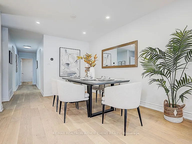 47 Sherwood Forest Dr #MAIN — Photo 16