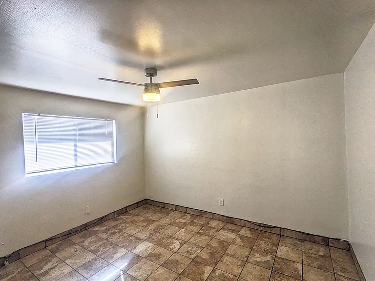 1629 E Hedrick Dr #C — Photo 18