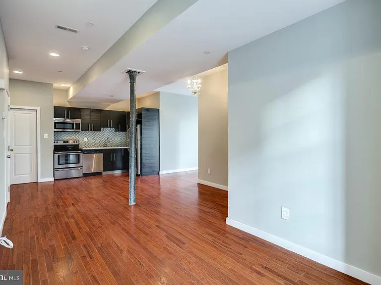 301 Market St #2 — Photo 4