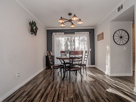 5th image of 10717 Hyacinth Ln