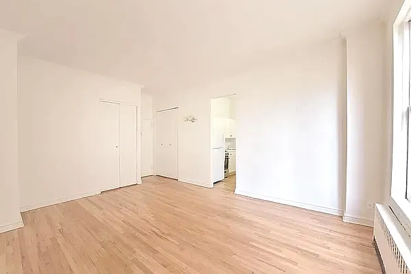 495 W End Ave #5B — Photo 1