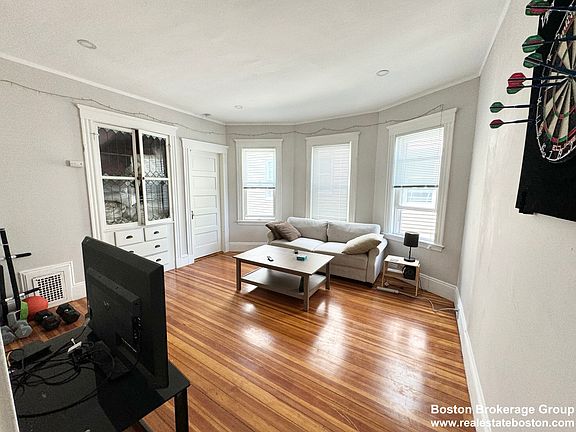 2nd image of 37 Sudan St APT 2