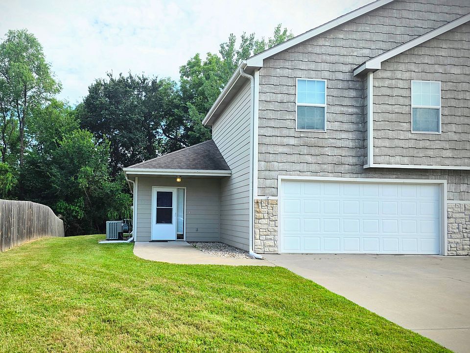 1st image of 606 Highland Ridge Dr #1