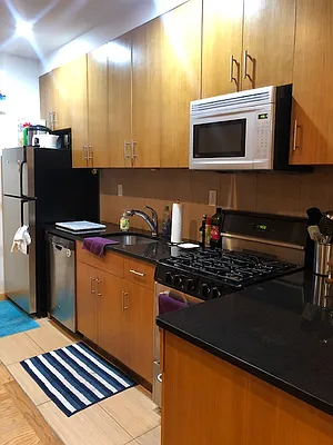 Rented by Fifth & Forever LLC | media 34