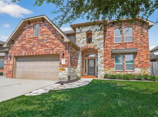 1010 Fairway Dr, La Porte, TX 77571