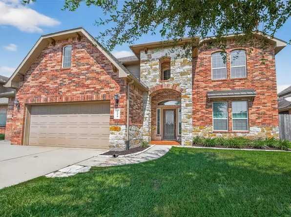 1010 Fairway Dr, La Porte, TX 77571