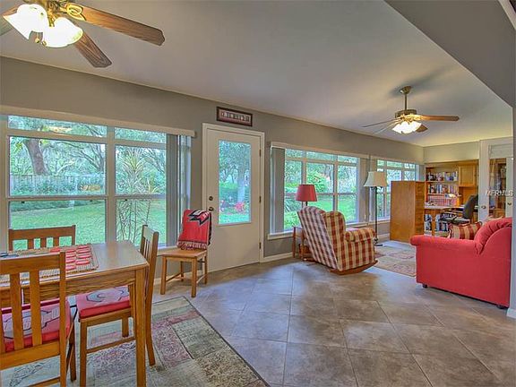 5th image of 1807 Carolina Ct