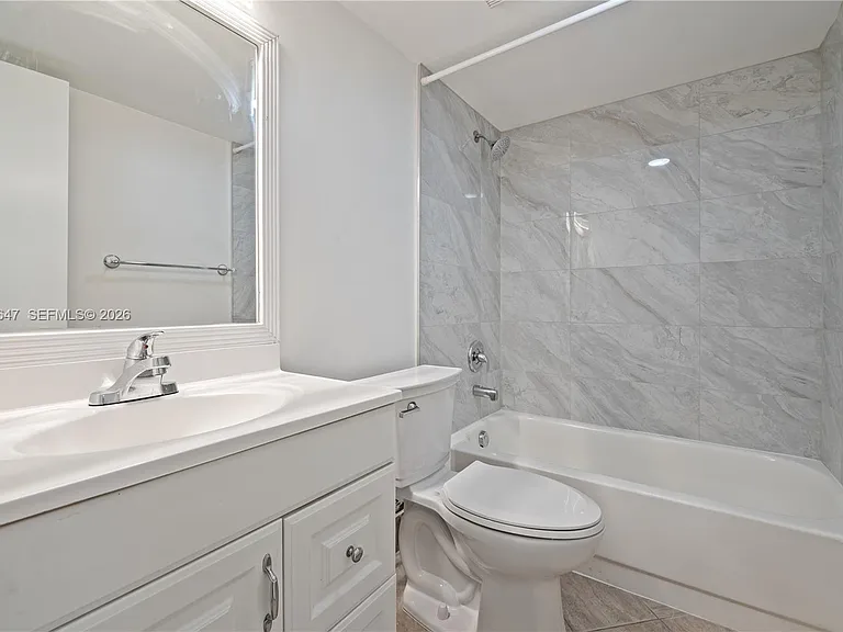 10001 W Atlantic Blvd #218 — Photo 16