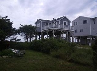 8 Marston Ct, Mattapoisett, MA 02739