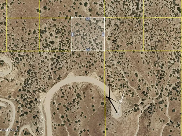 Oak Creek Rd, Mojave, CA 93501