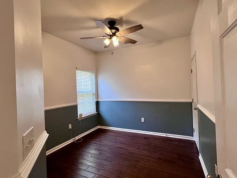 2375 Curecanti Ct — Photo 7