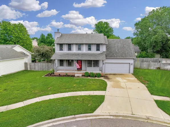 811 E Rushwood Ct, Derby, KS 67037