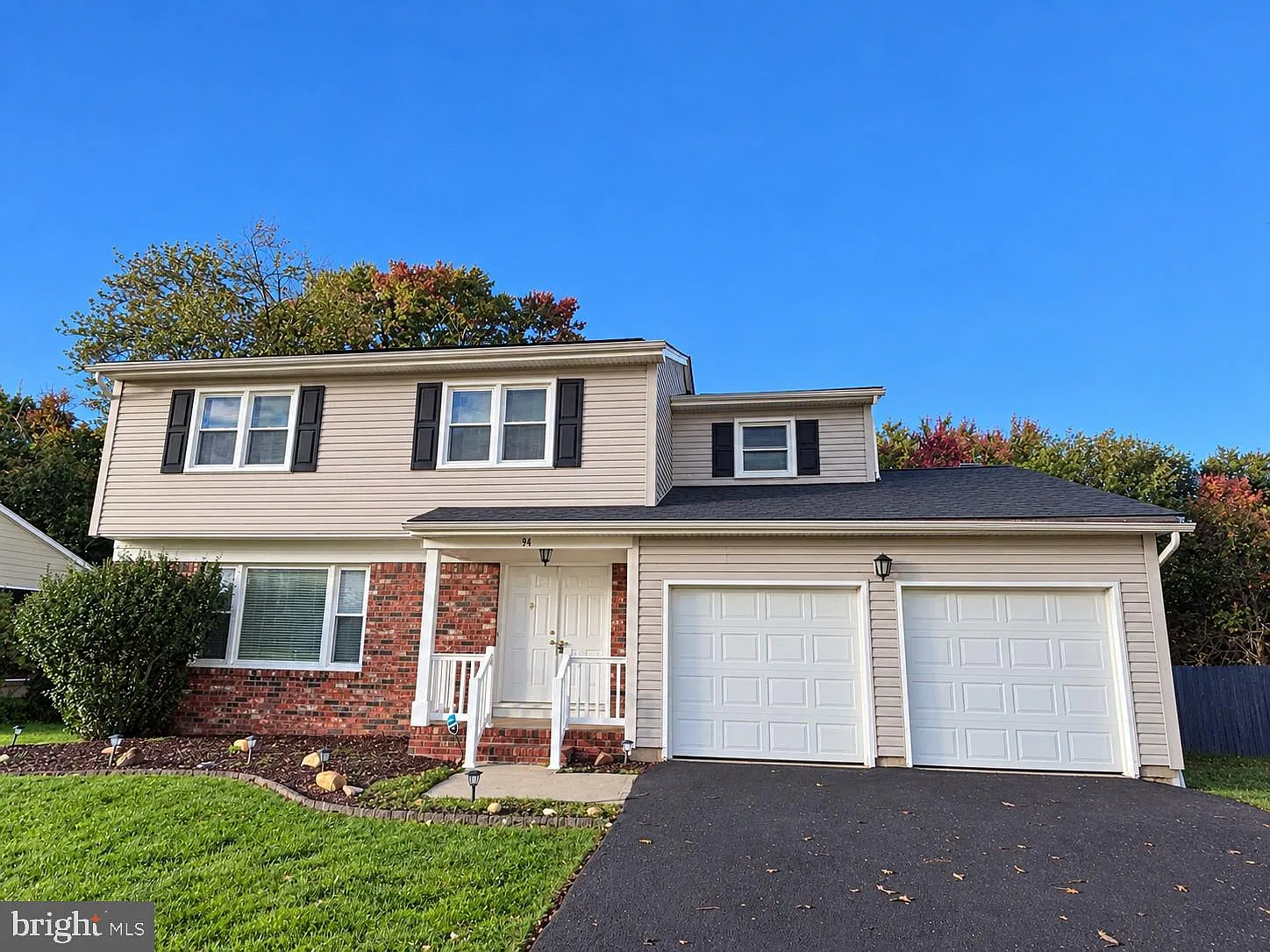 4 bed, 2.5 bath, 2208 sqft, $3,995 — Photo 1