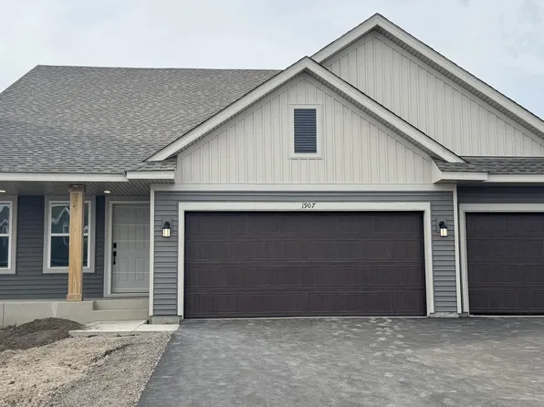 1907 Dogwood Ct, Carver, MN 55315