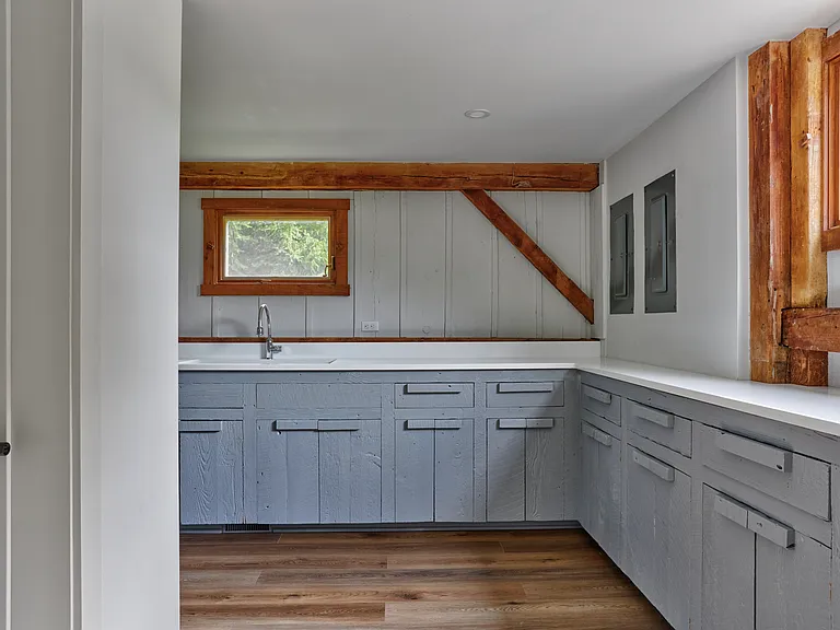 107 Cold Spring Rd — Photo 30