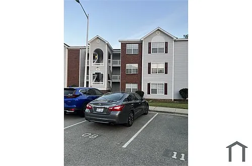 349 Waterdown Dr Photo 1