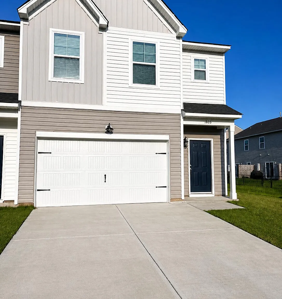 3 bed, 2.5 bath, 1592 sqft, $1,750 — Photo 1