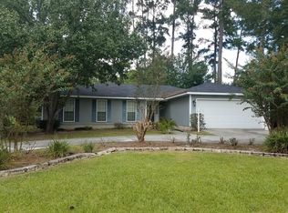 2008 Gornto Rd, Valdosta, GA 31602