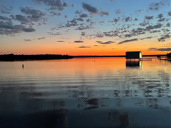 7604 Sommerville Place Rd, Fort Worth, TX 76135