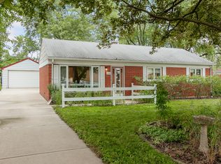 104 E 15th St, Lombard, IL