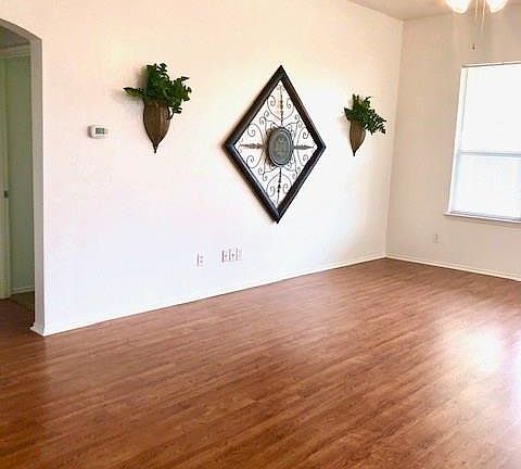 4th image of 5713 Piedra Dr