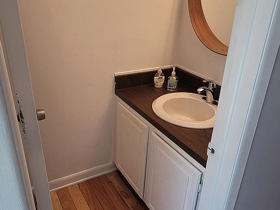 5th image of 36836 Park Place Dr
