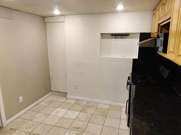 2nd image of 18 Southdale Ave