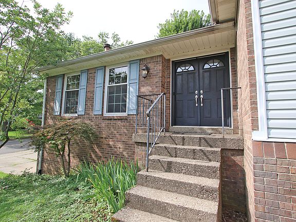 3rd image of 388 Cromwell Way