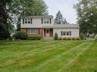 36 Patroon Pl, Loudonville, NY 12211