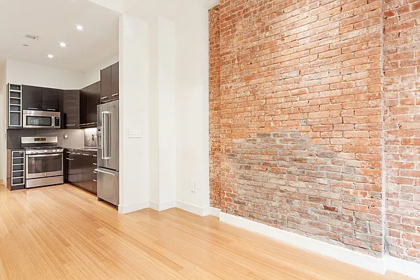 Rented by Compass | media 6