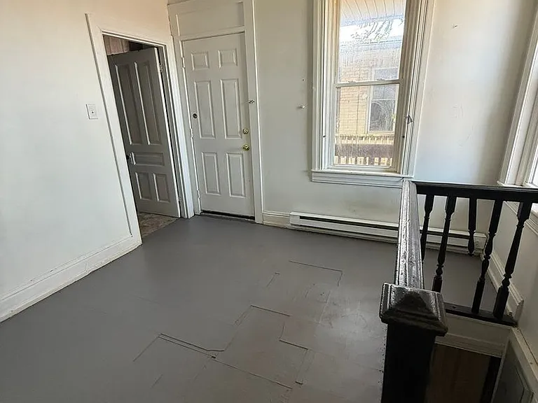 607 Chestnut St — Photo 7