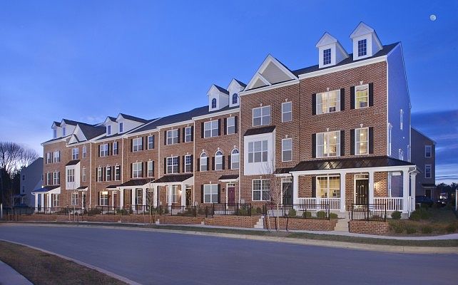 Carlyle Exterior