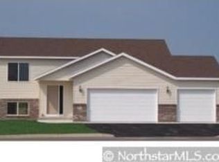 2020 Martini Dr, Sauk Rapids, MN 56379