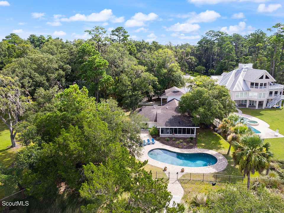 1st image of 437 Mimosa Dr
