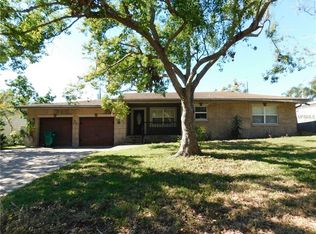 1062 Fountainhead Dr, Largo, FL 33770