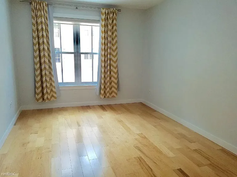 22 Hancock St #210 — Photo 5