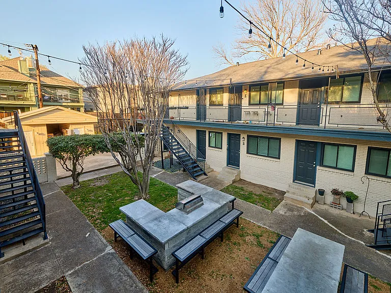 5639 Matalee Ave #E — Photo 8