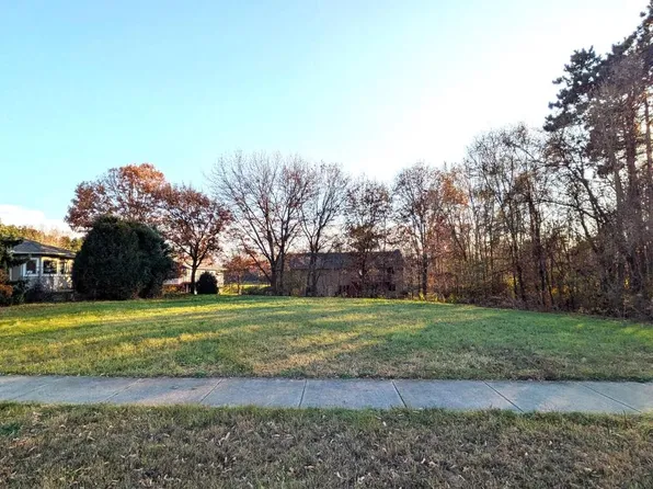 906 JACKPINE DRIVE, Holmen, WI 54636