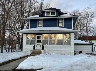 303 Randall St, Waukesha, WI 53188