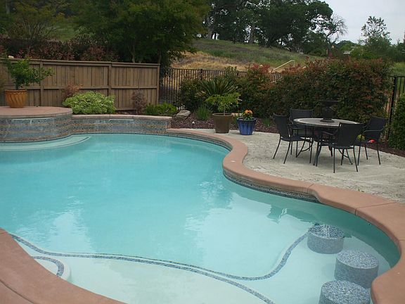 2nd image of 5727 Gelston Way