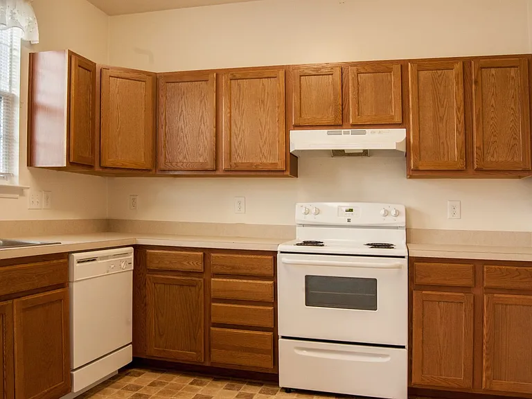 1447 Talley Cir — Photo 4